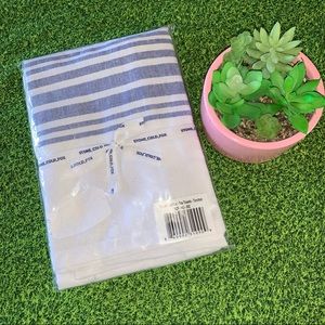 NWT Stone Cold Fox Tea Towels Set